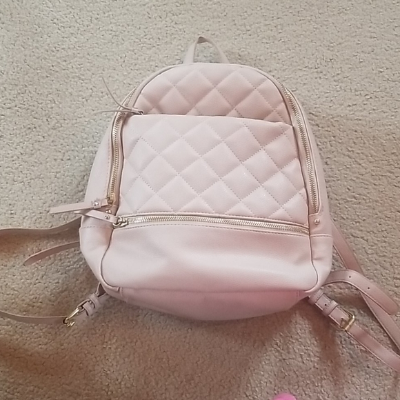 Blush pink & gold hardware mini backpack! - Picture 5 of 13
